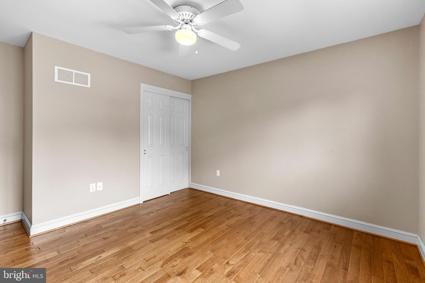 923 Union St Property Photo 26
