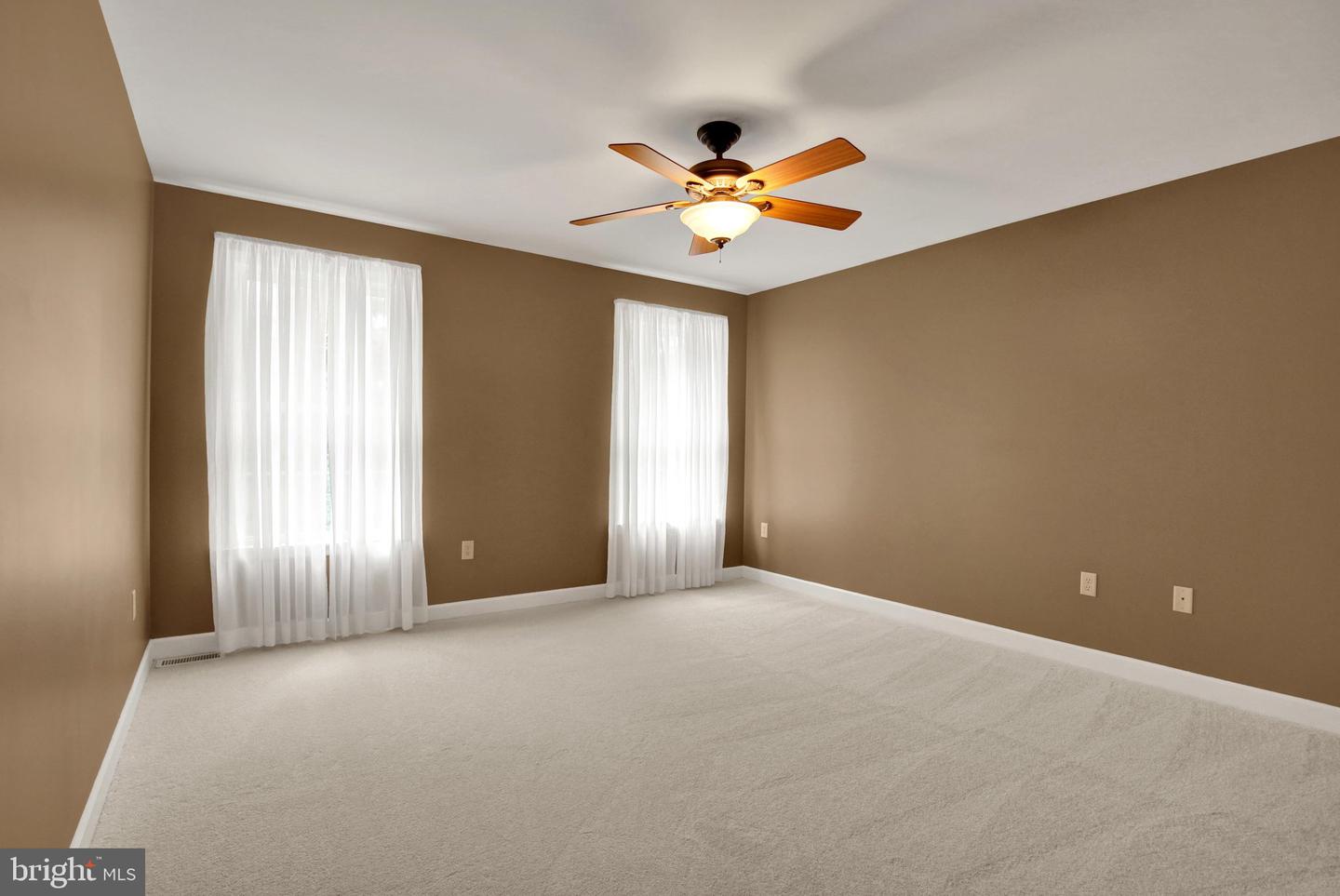 14 Lady Diana Dr Property Photo 47