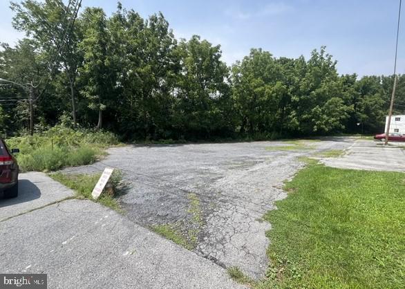 2202 Kutztown Rd Property Photo 1