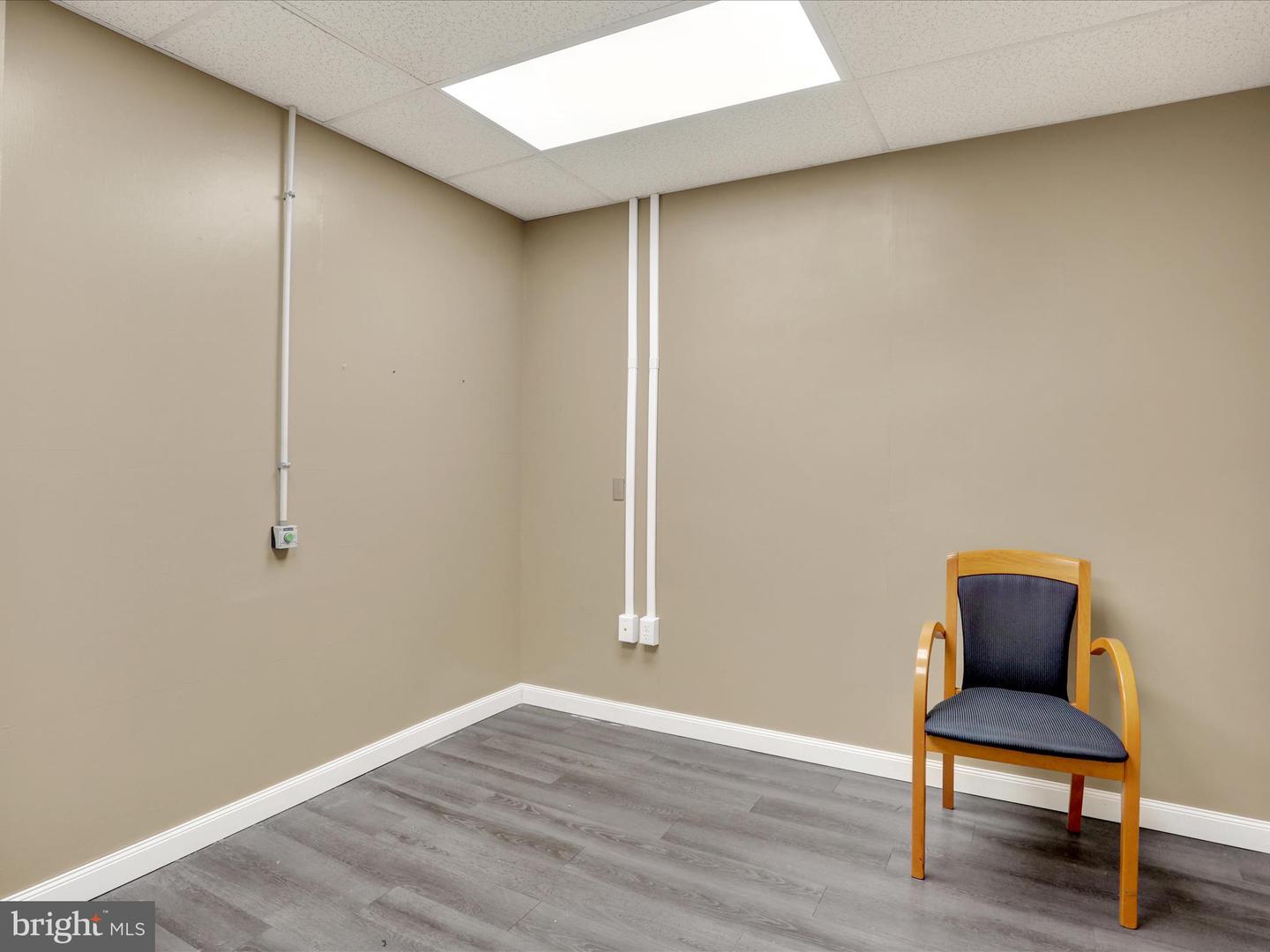 11 Main St Property Photo 11