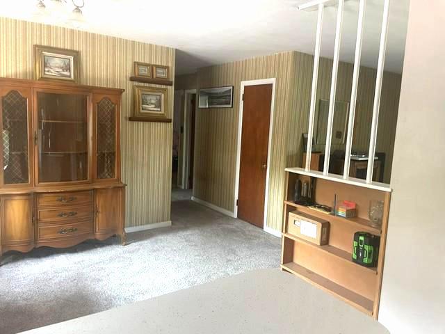 1821 Colony Dr Property Photo 7