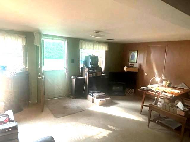 1821 Colony Dr Property Photo 19