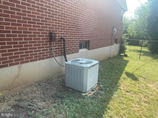 1821 Colony Dr Property Photo 24