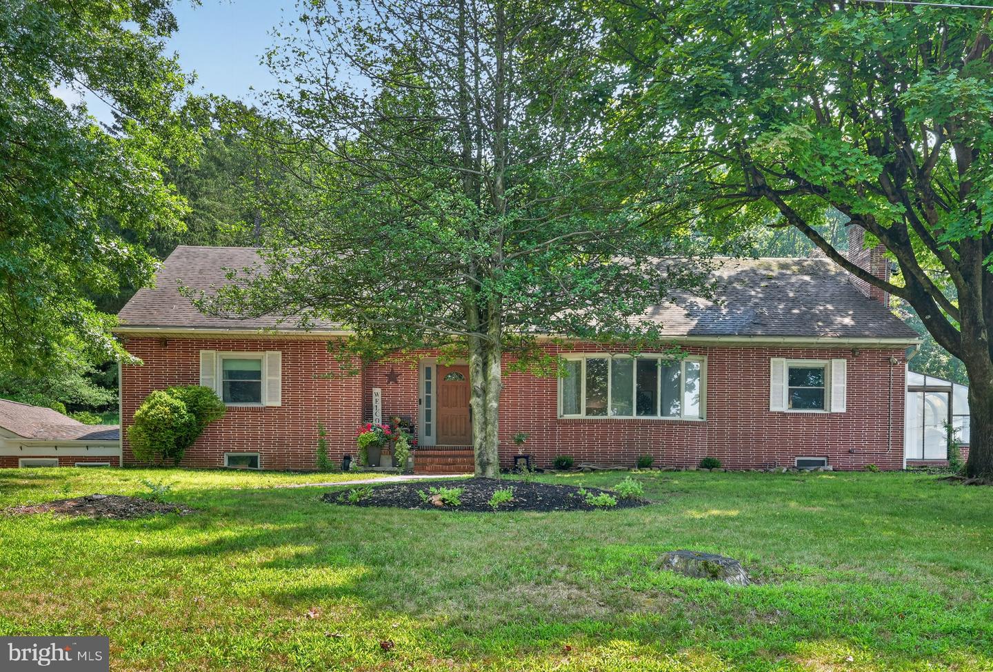1266 Route 100 Property Photo 2