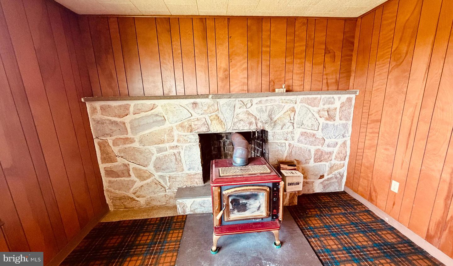 1708 County Line Property Photo 10
