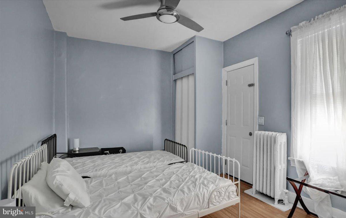 526 Windsor St Property Photo 16