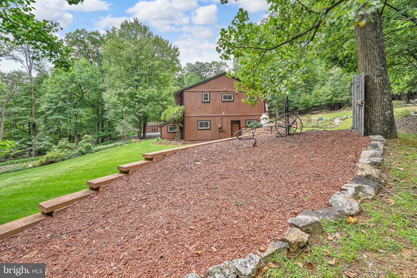 202 Stewart Ln Property Photo 42