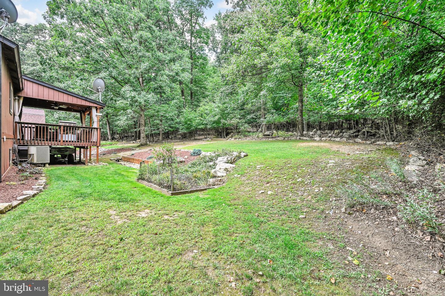 202 Stewart Ln Property Photo 43