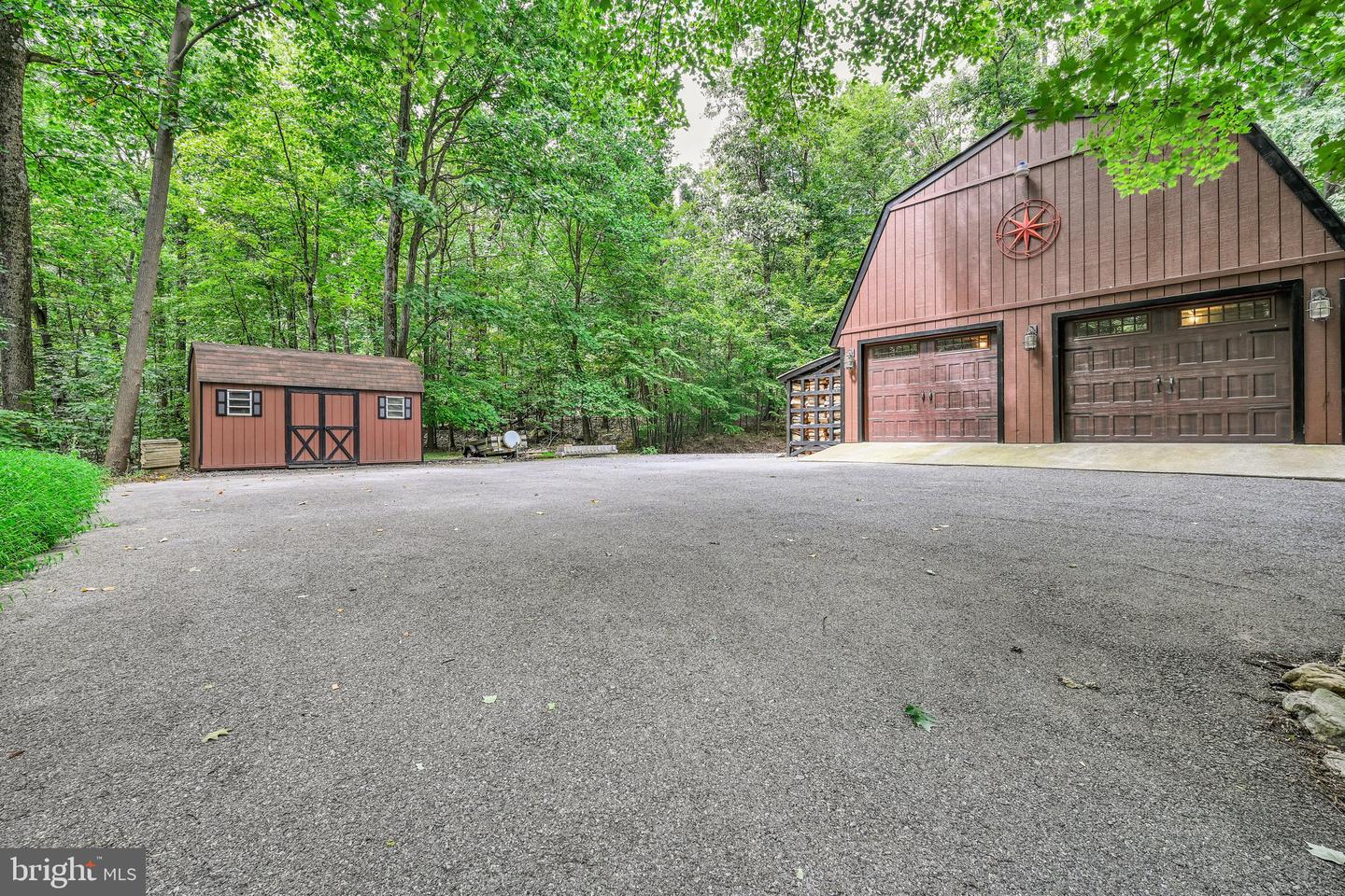 202 Stewart Ln Property Photo 51