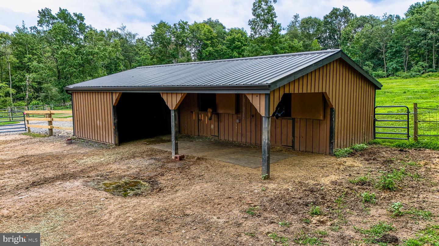 1309 Chestnut Hill Rd Property Photo 31
