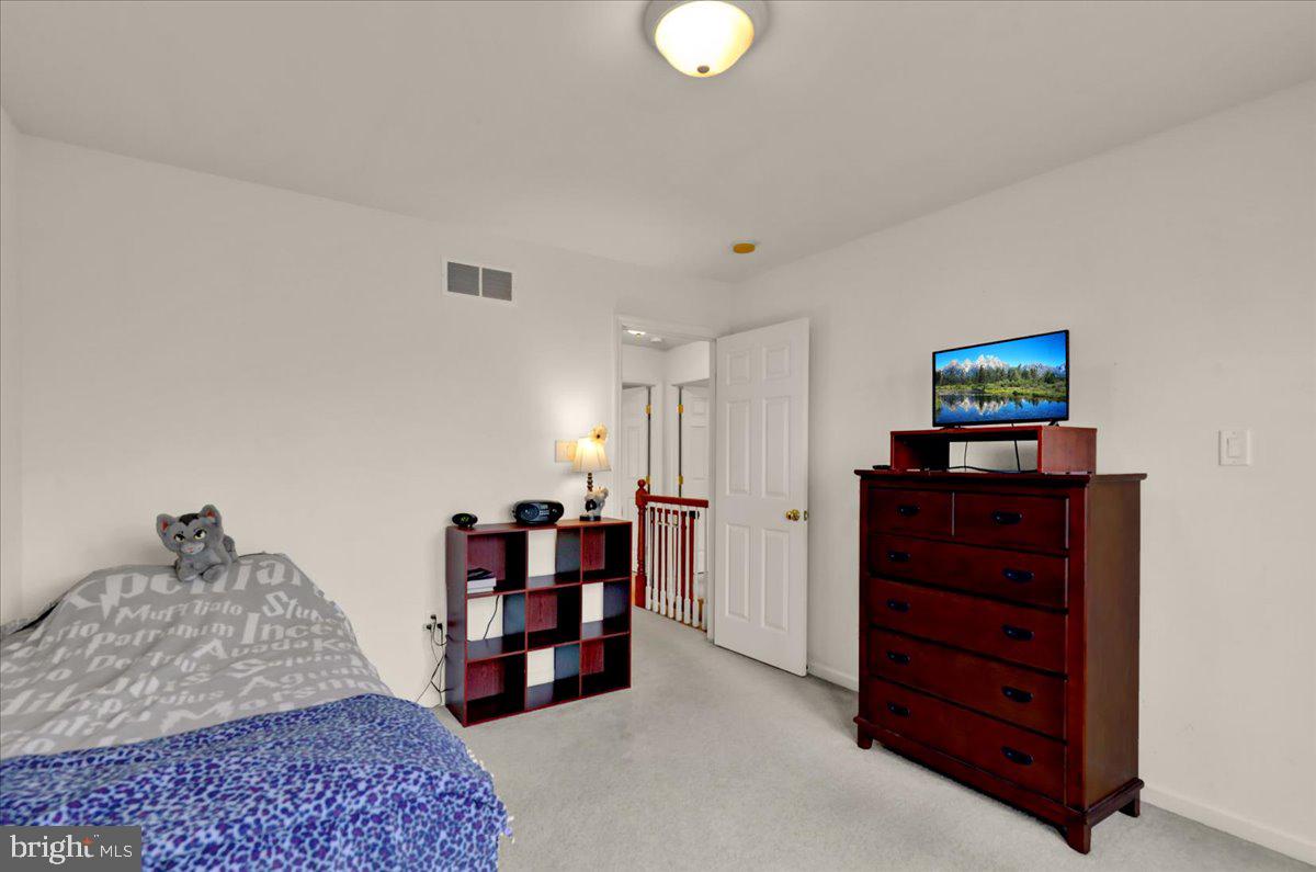 11 Fallowfield Cir Property Photo 23