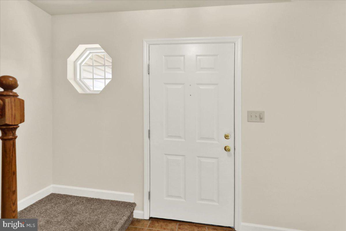 208 Crystal Cir Property Photo 16