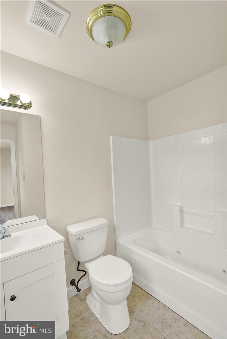 208 Crystal Cir Property Photo 28
