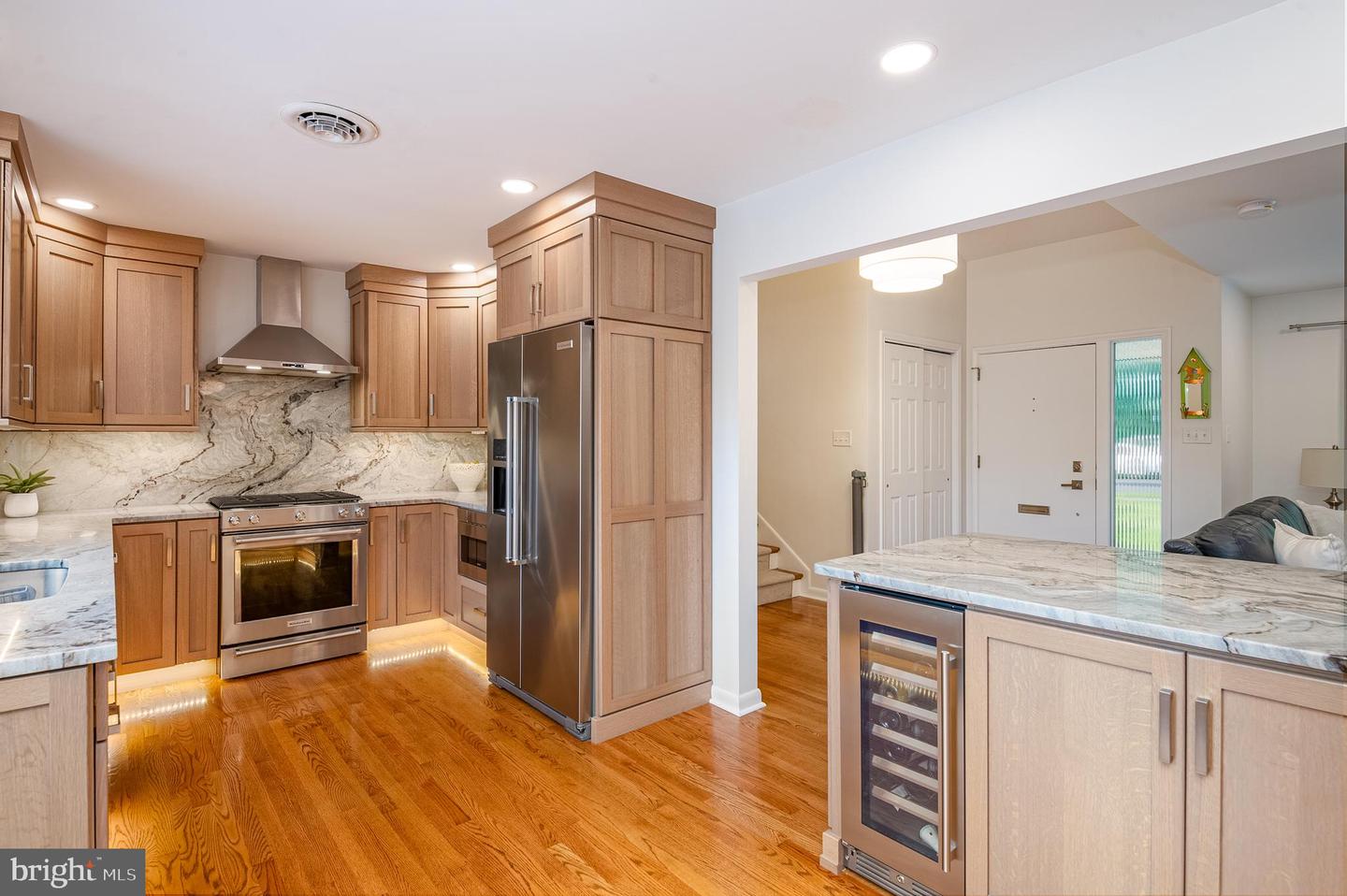 533 Campus Rd Property Photo 11