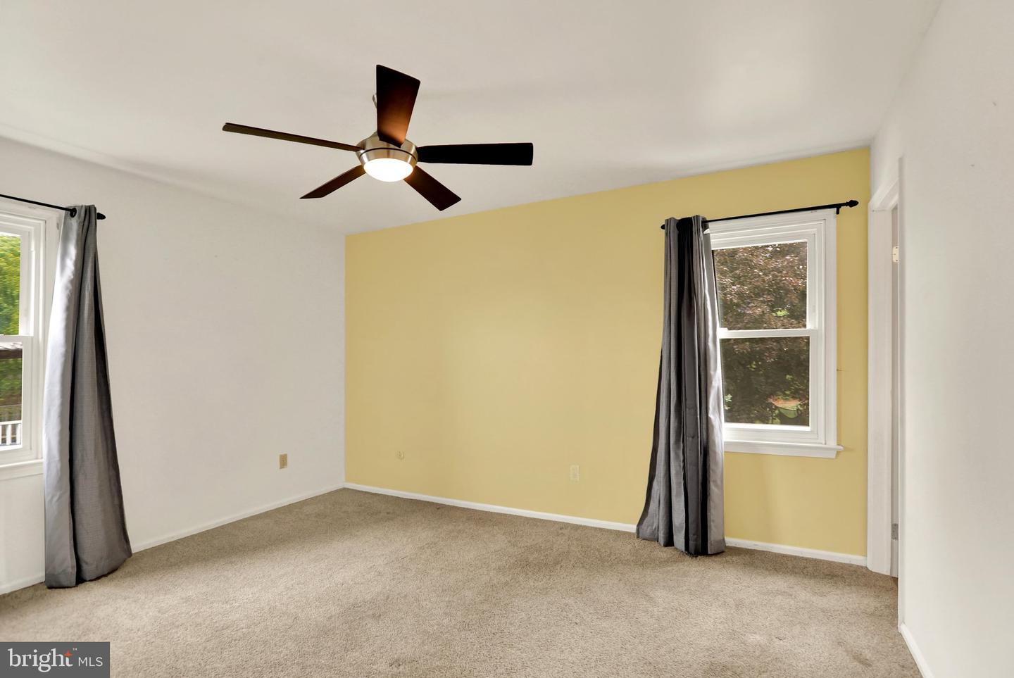 809 Evergreen Dr Property Photo 9