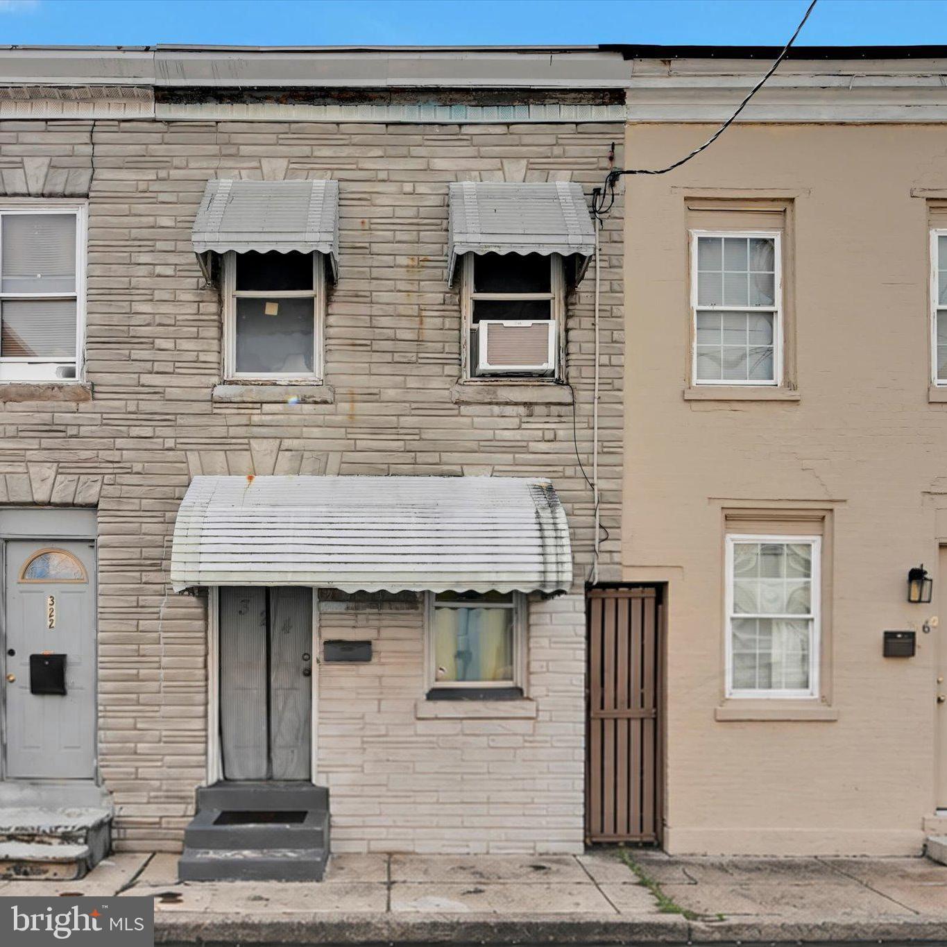 324 Cedar St Property Photo 1