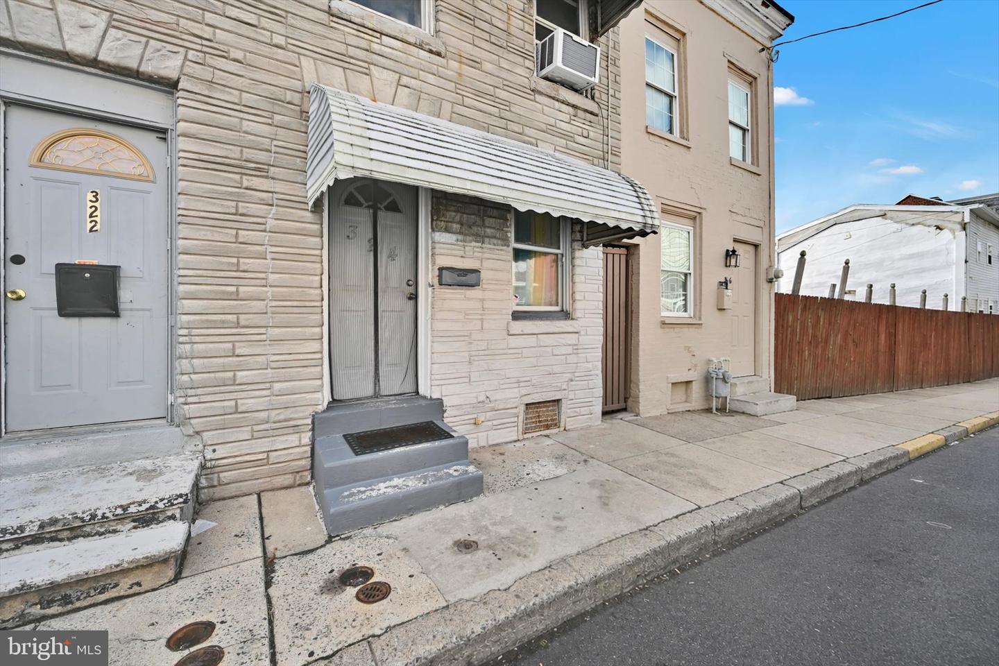 324 Cedar St Property Photo 3
