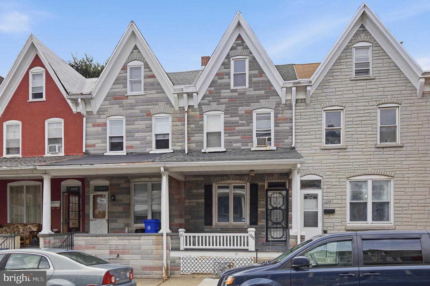 1222 Mulberry St Property Photo 1