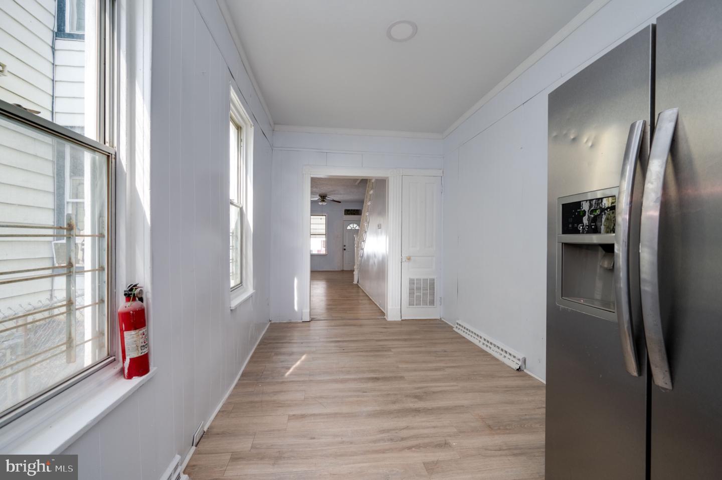 1131 Mulberry St Property Photo 5