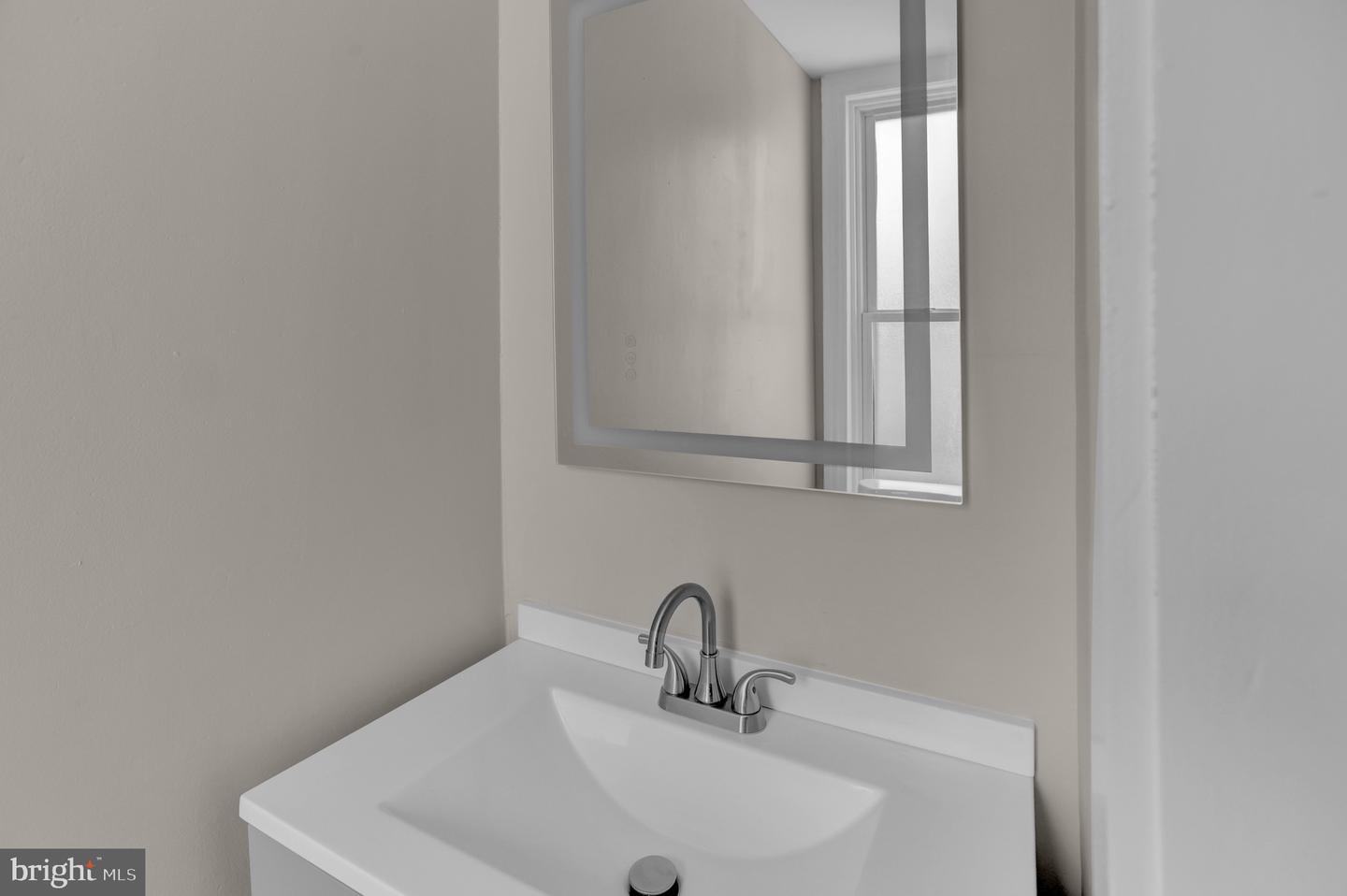 1218 Green St Property Photo 12