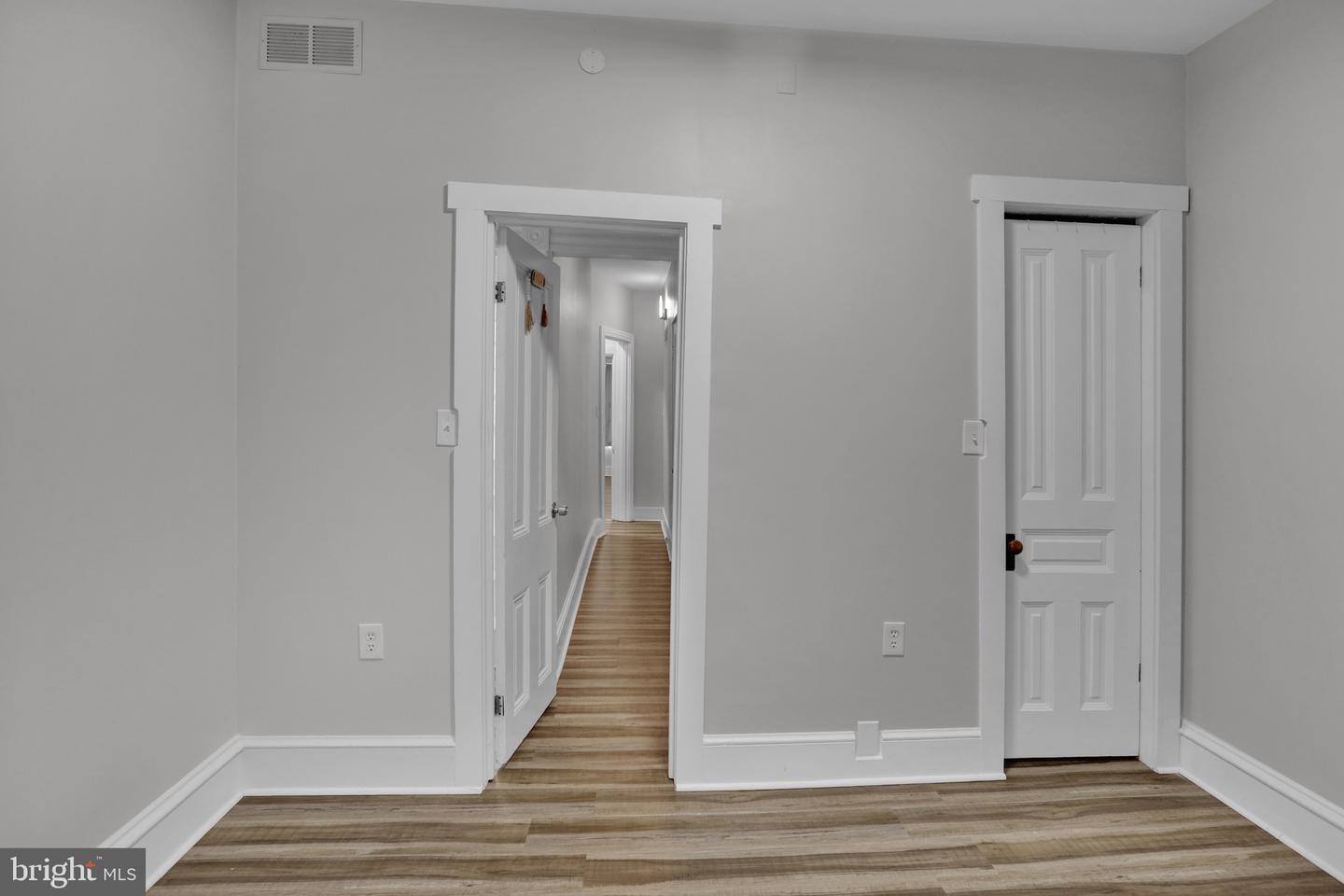 1218 Green St Property Photo 24