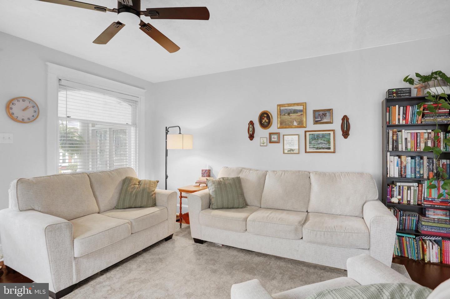 112 Park Ave Property Photo 4