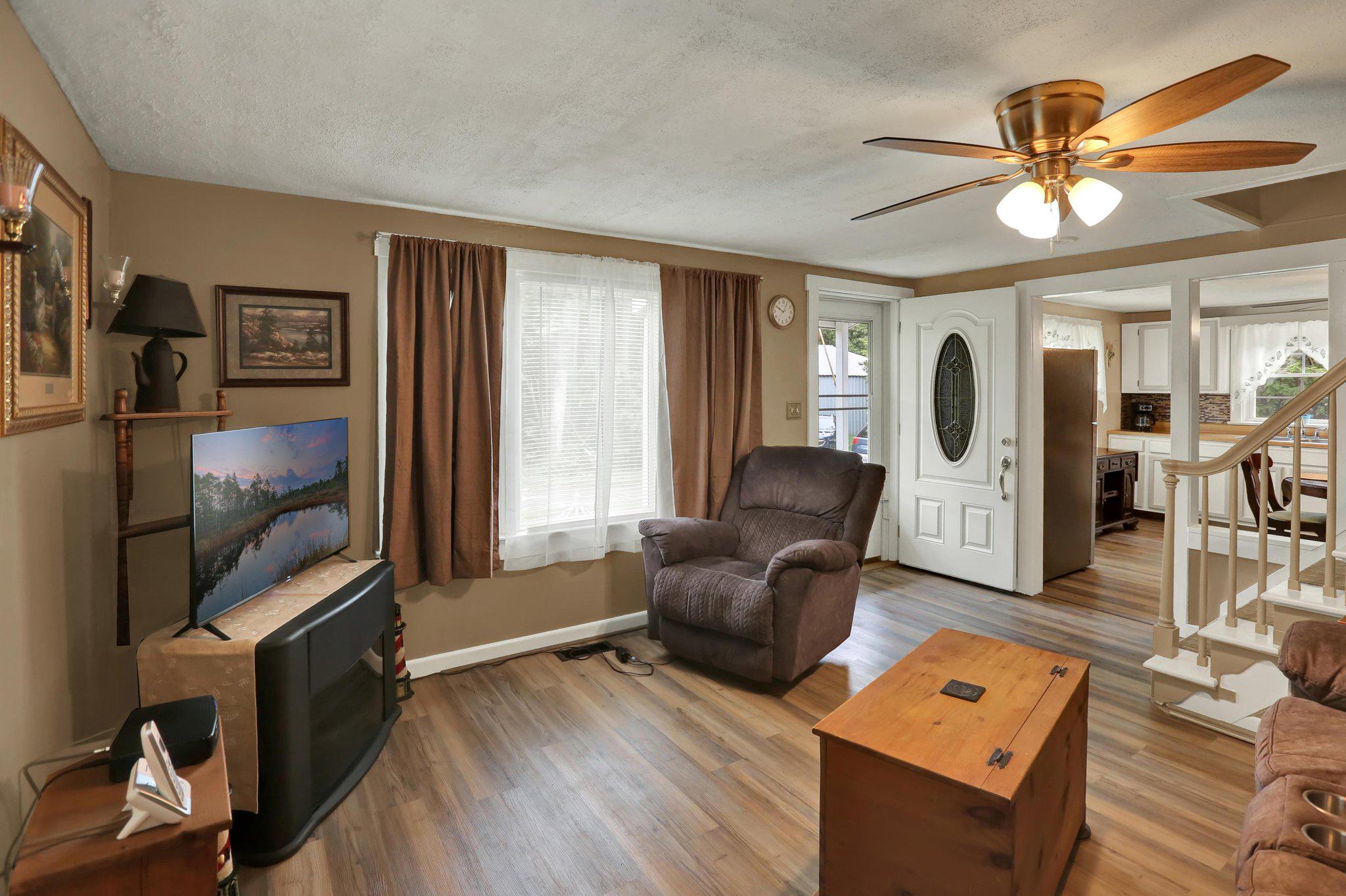 59 Limekiln Rd Property Photo 8