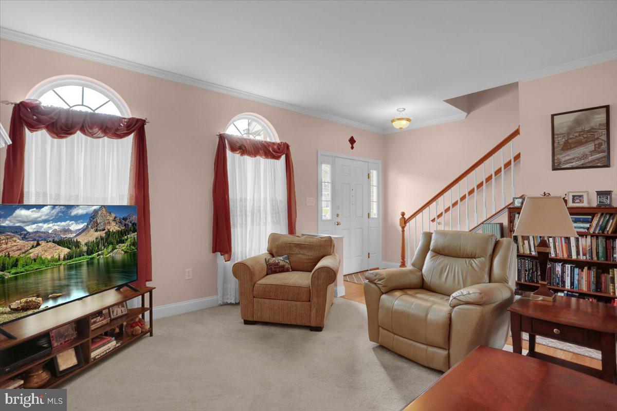7 Bancroft Ter Property Photo 4