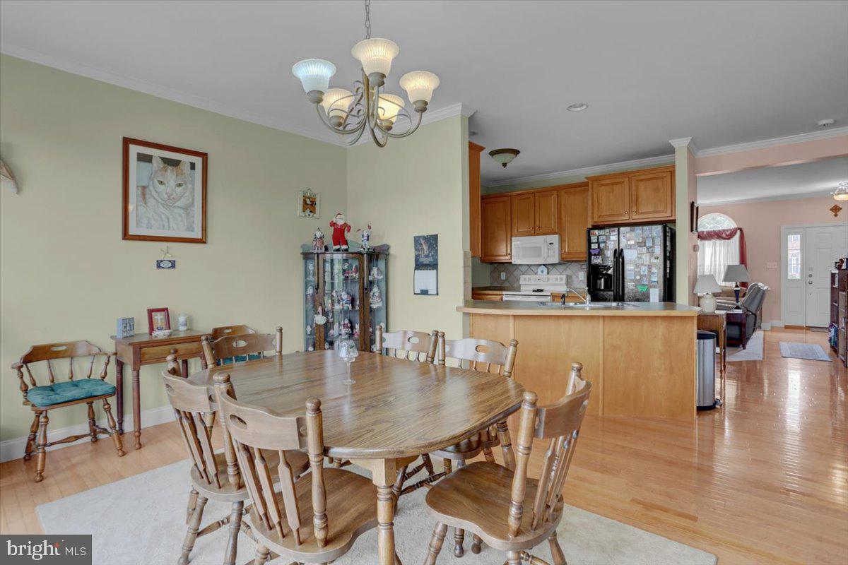 7 Bancroft Ter Property Photo 9