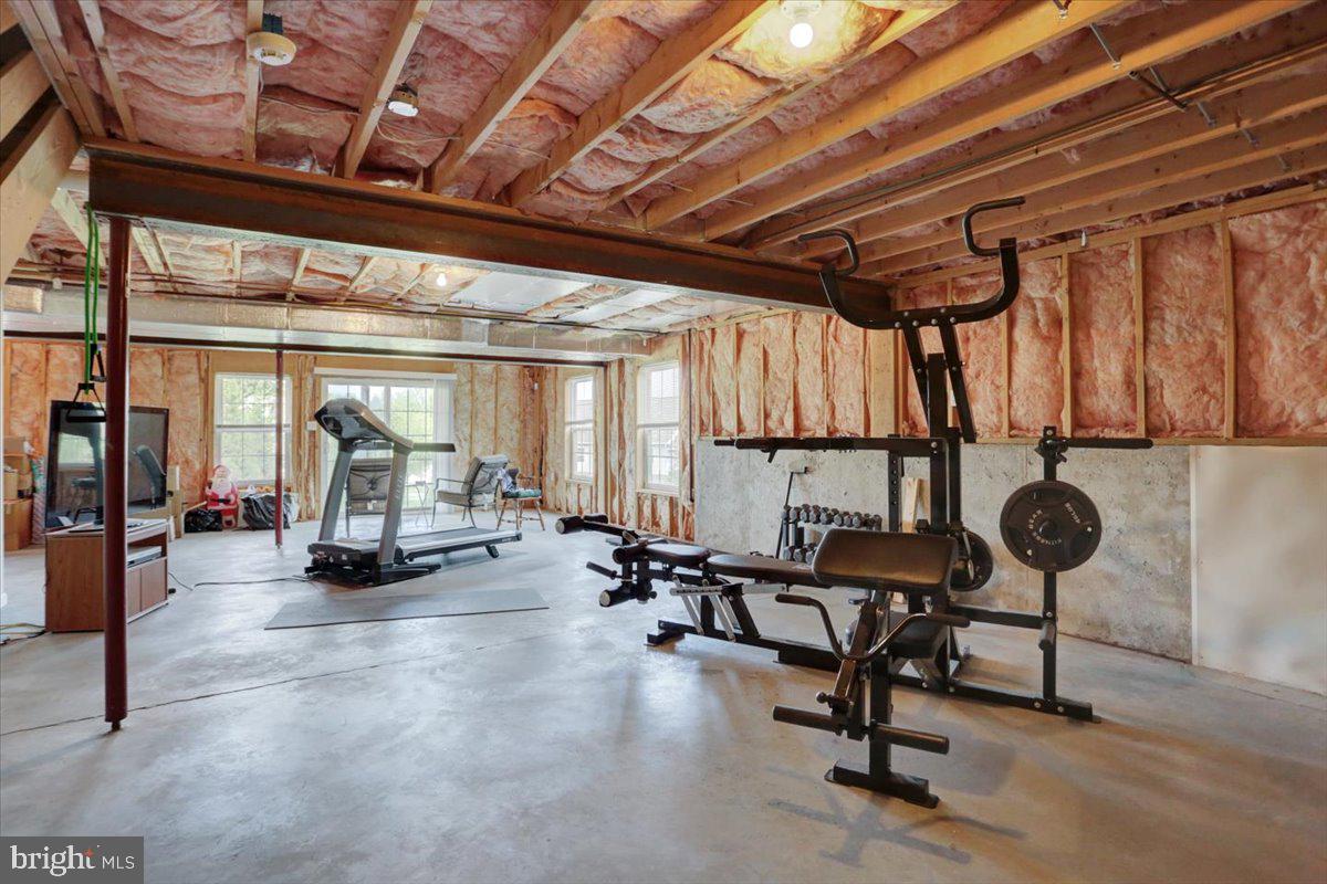 7 Bancroft Ter Property Photo 26