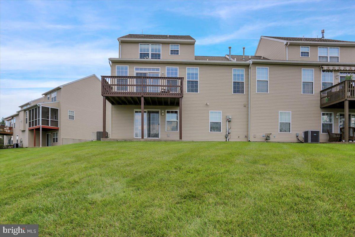 7 Bancroft Ter Property Photo 29