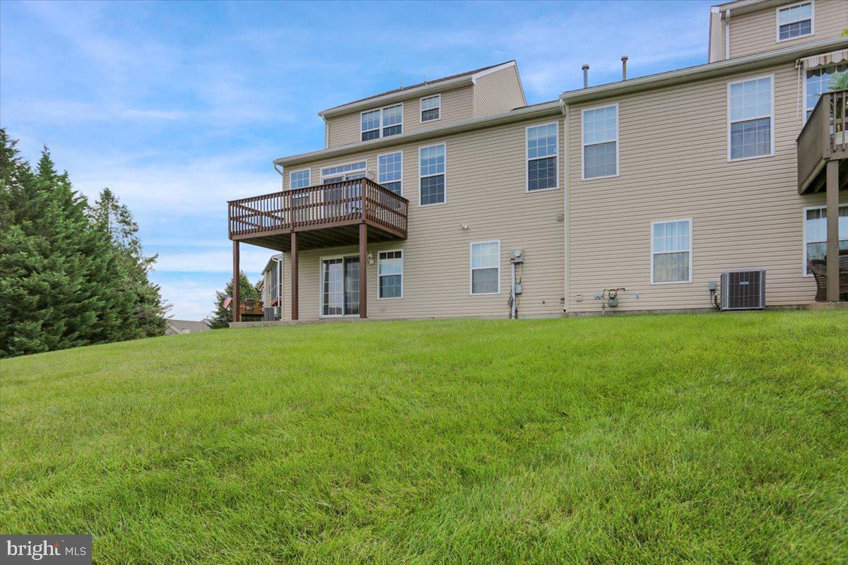 7 Bancroft Ter Property Photo 30