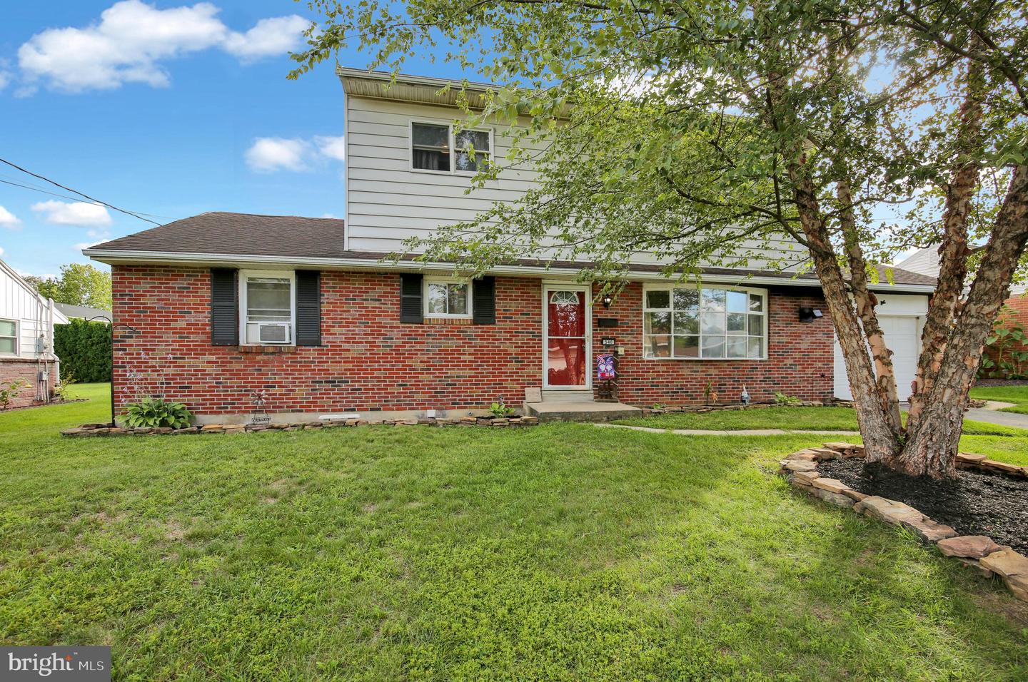 340 Harry Ave Property Photo 1