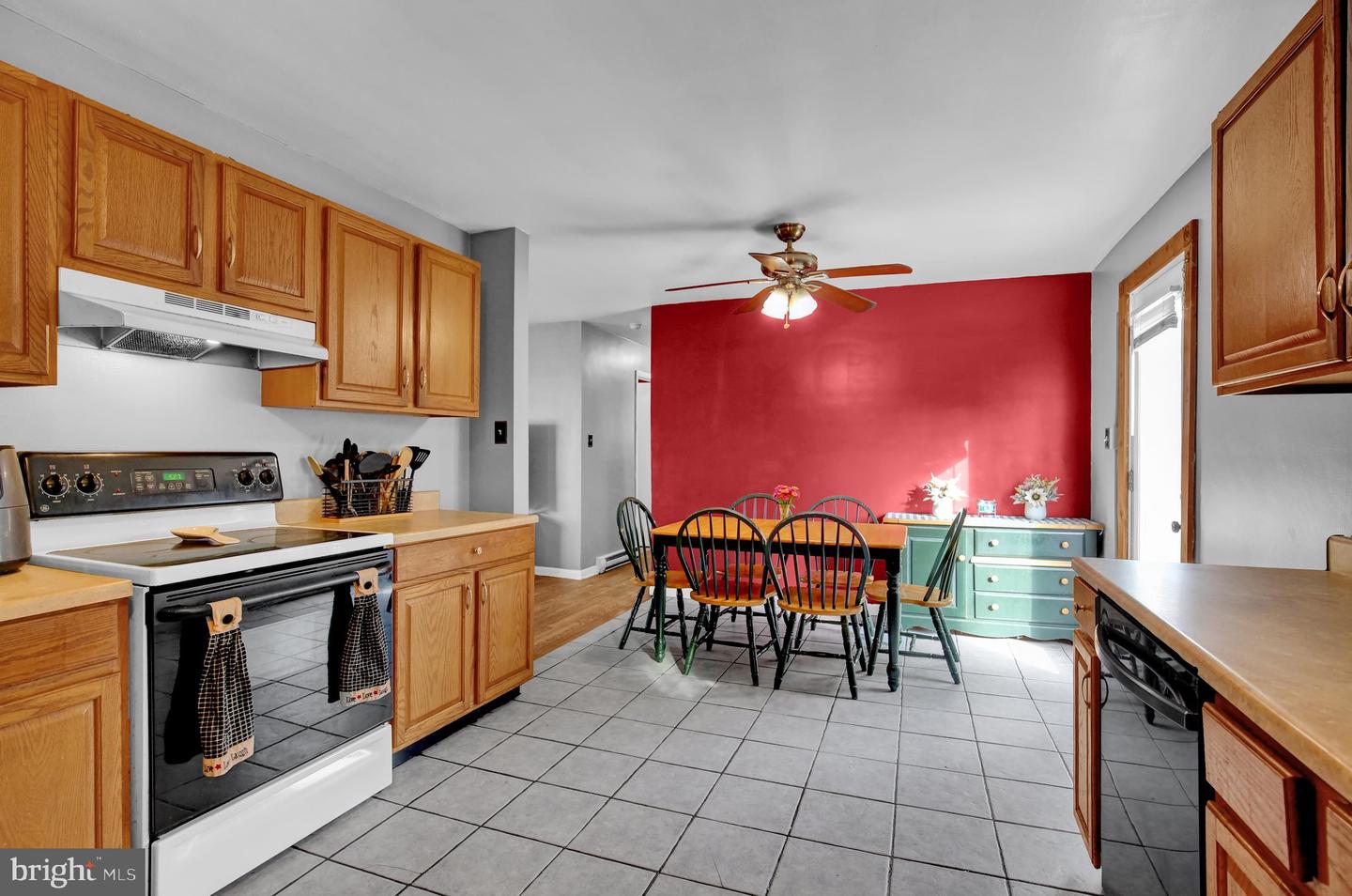 340 Harry Ave Property Photo 10
