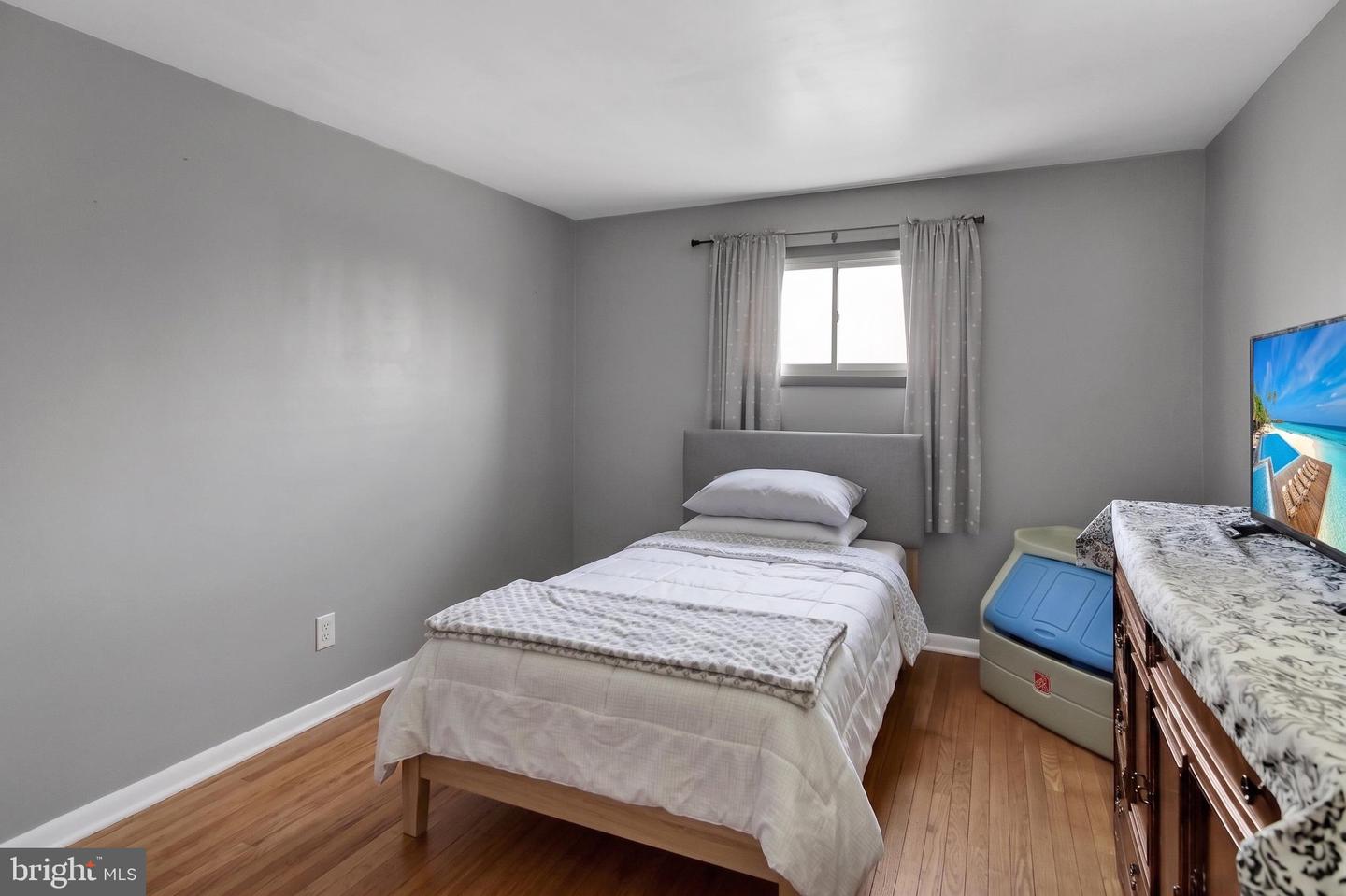 340 Harry Ave Property Photo 16