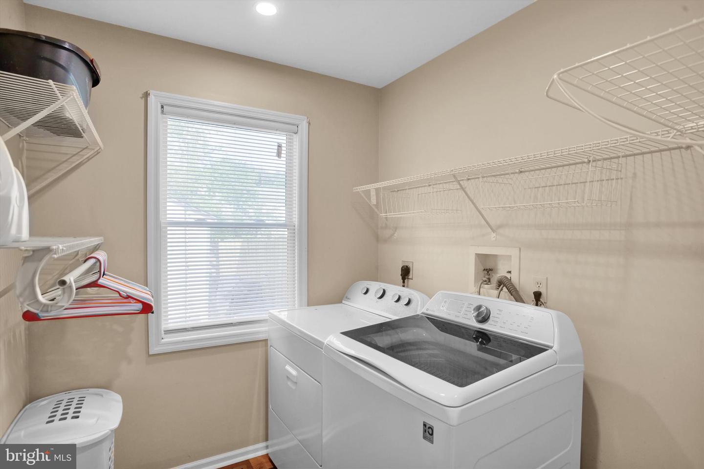 6125 Pond View Dr Property Photo 14