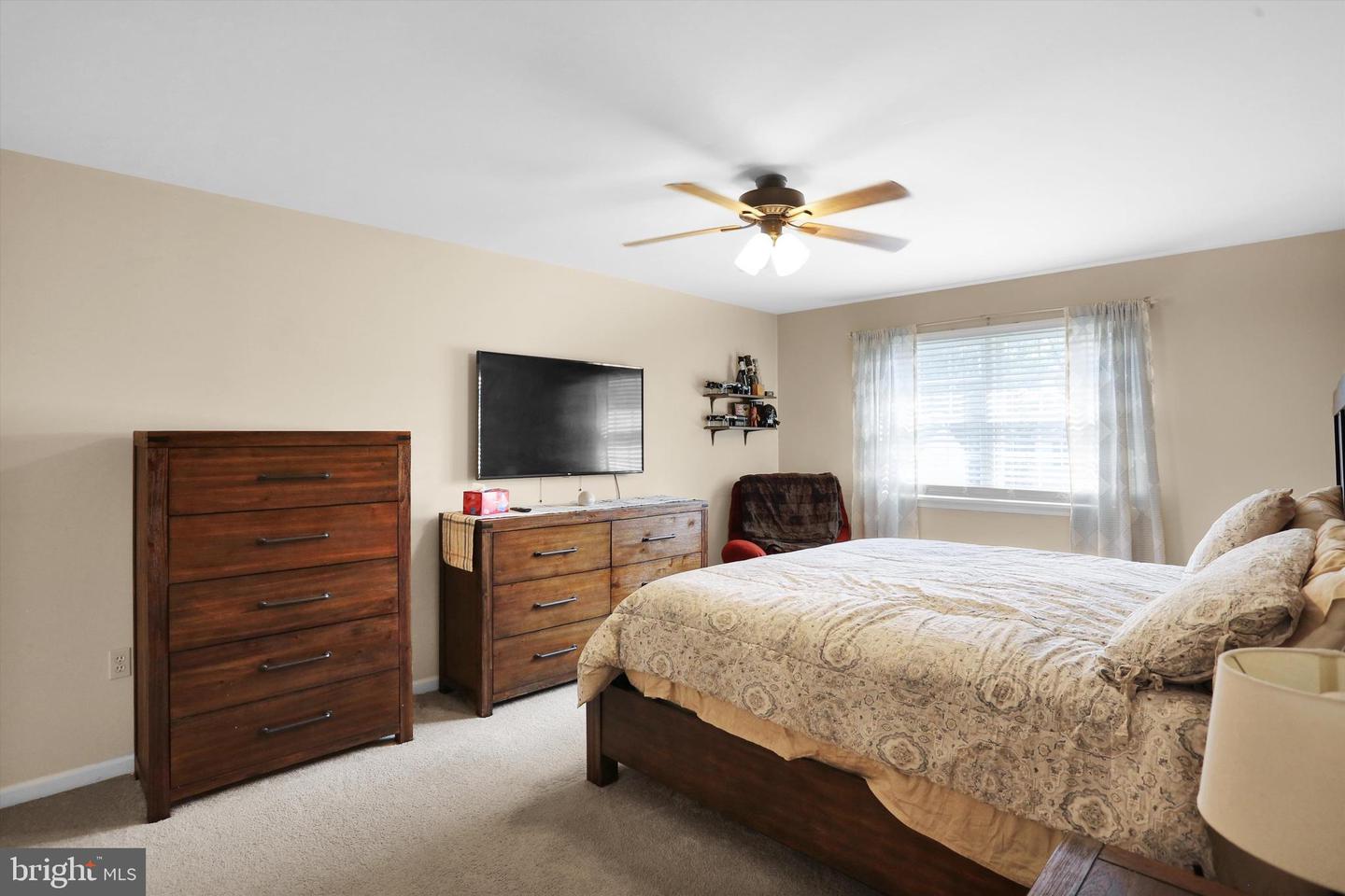 6125 Pond View Dr Property Photo 16