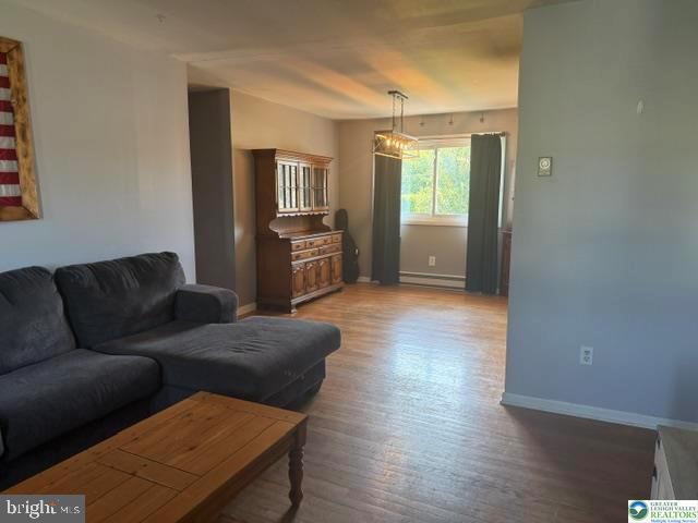 318 Penn St Property Photo 3