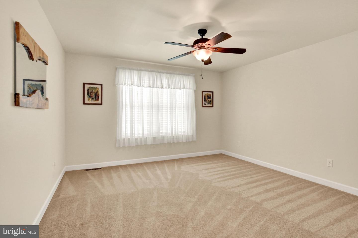 301 Valley Ct Property Photo 32