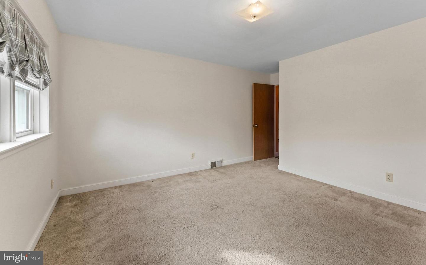 803 Jerome Pl Property Photo 12
