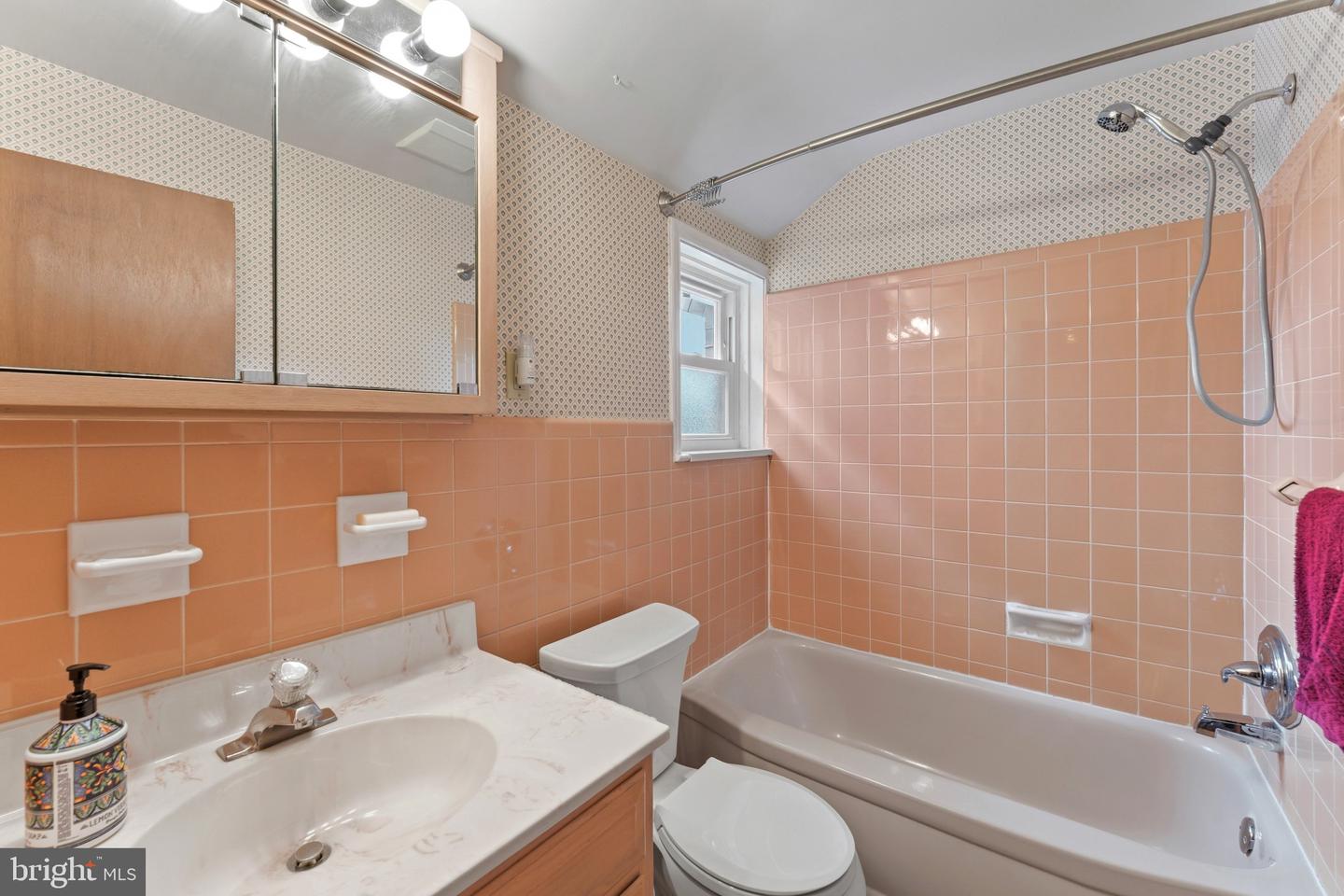 803 Jerome Pl Property Photo 17