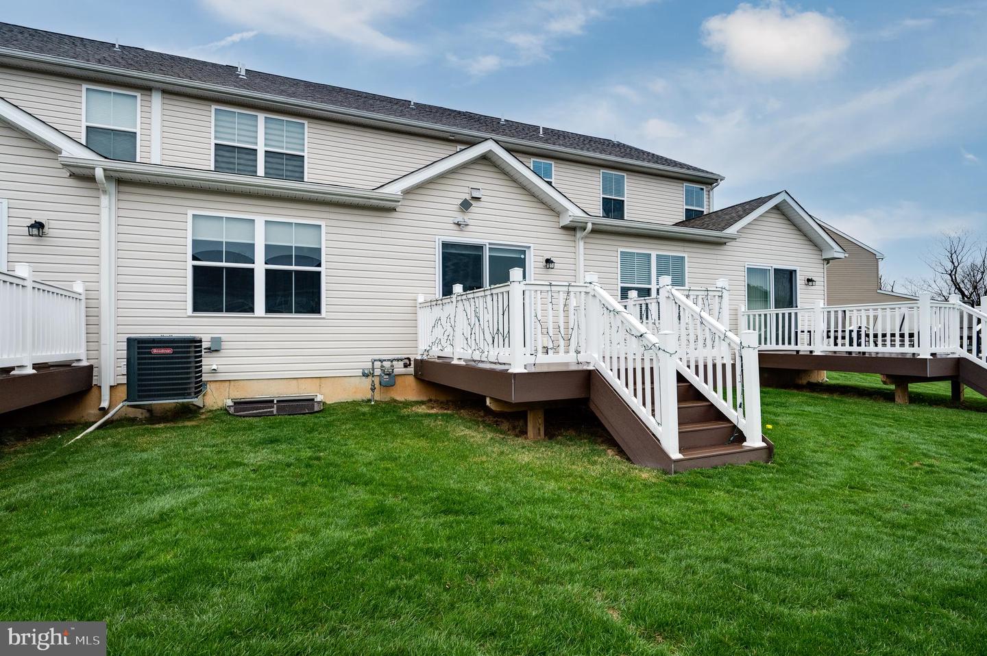 26 Hubbardton Ct Property Photo 40