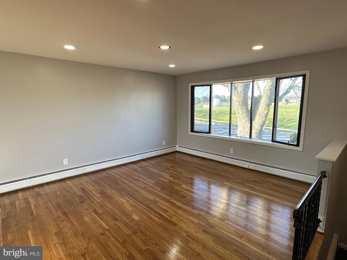 127 Spohn Property Photo 3