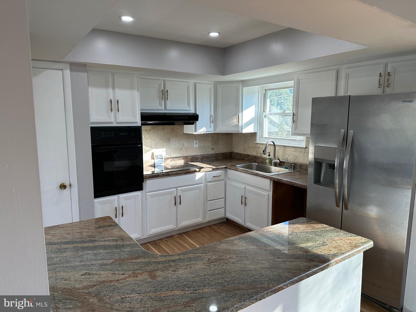 127 Spohn Property Photo 4