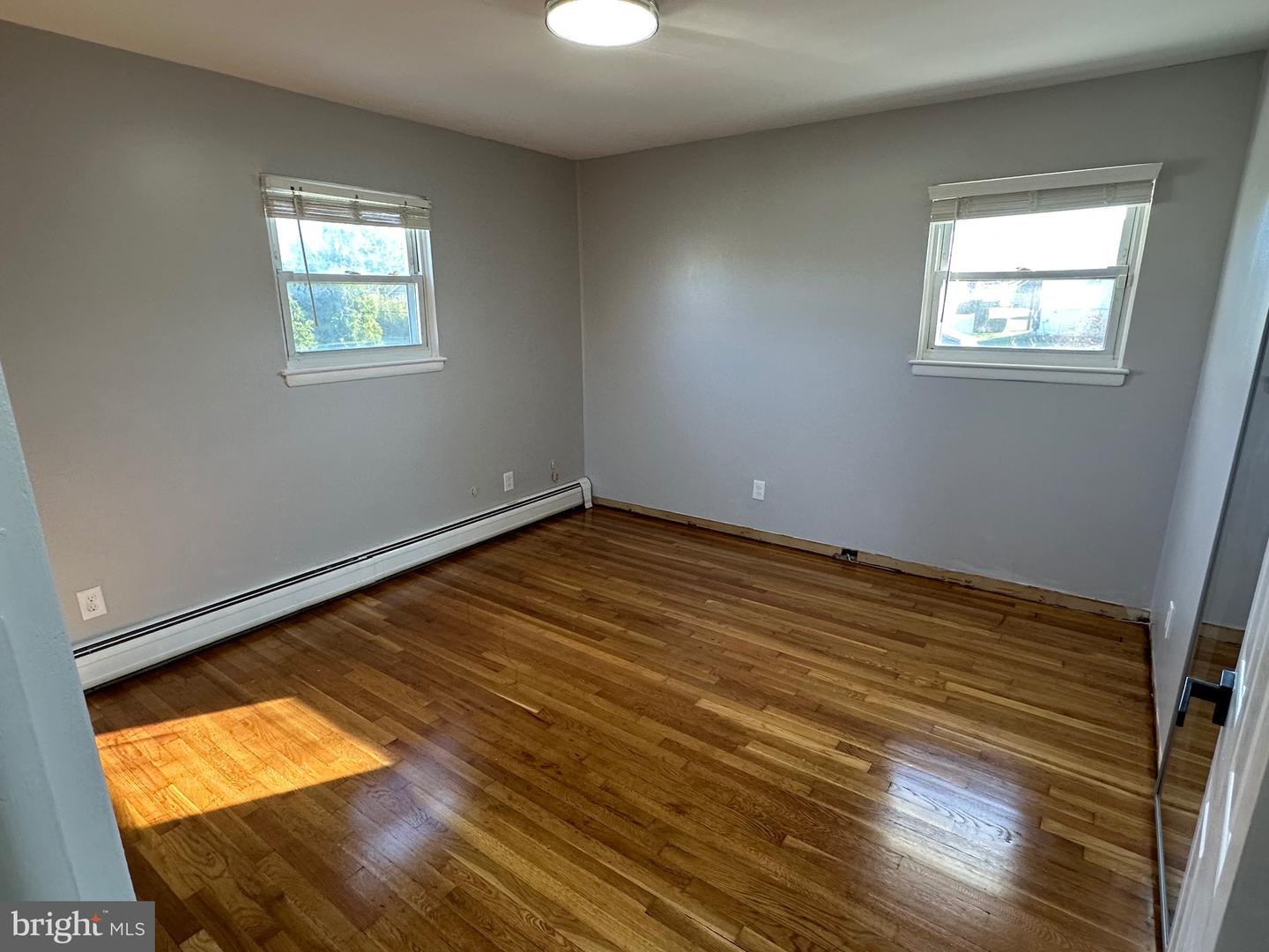 127 Spohn Property Photo 8