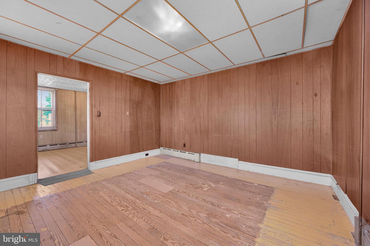 7663 Lancaster Ave Property Photo 15