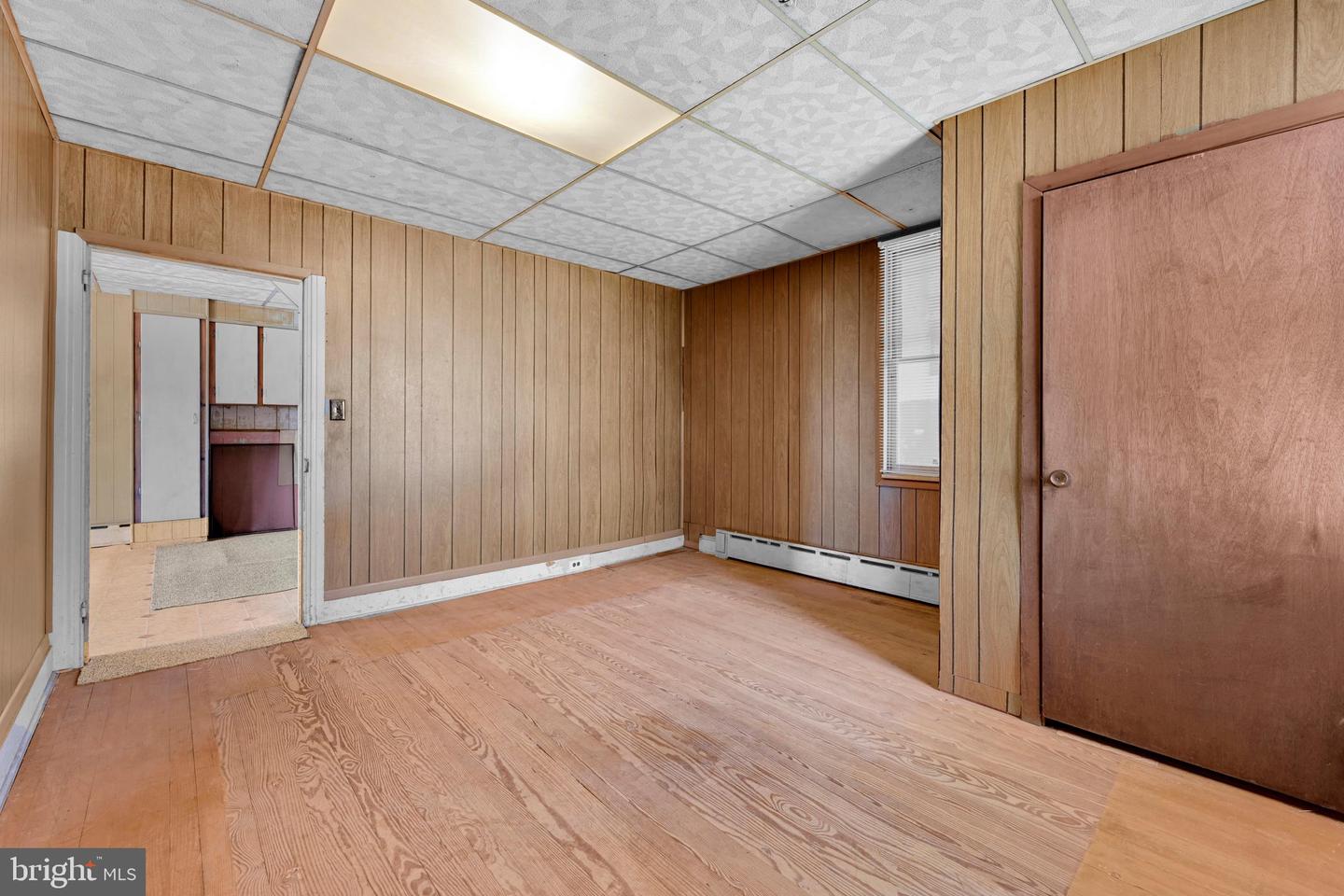 7663 Lancaster Ave Property Photo 20