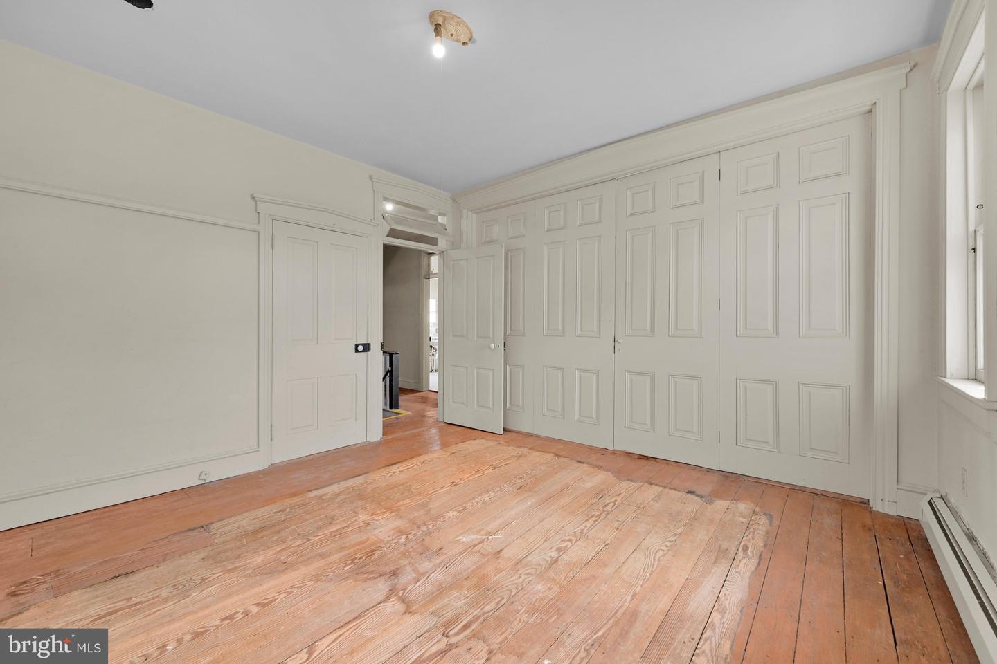 7663 Lancaster Ave Property Photo 25