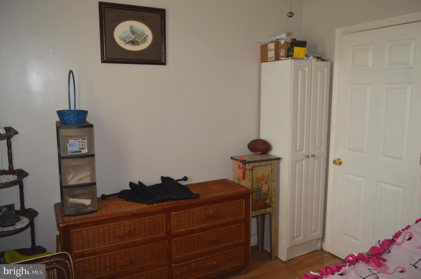 301 Old River Rd Property Photo 11