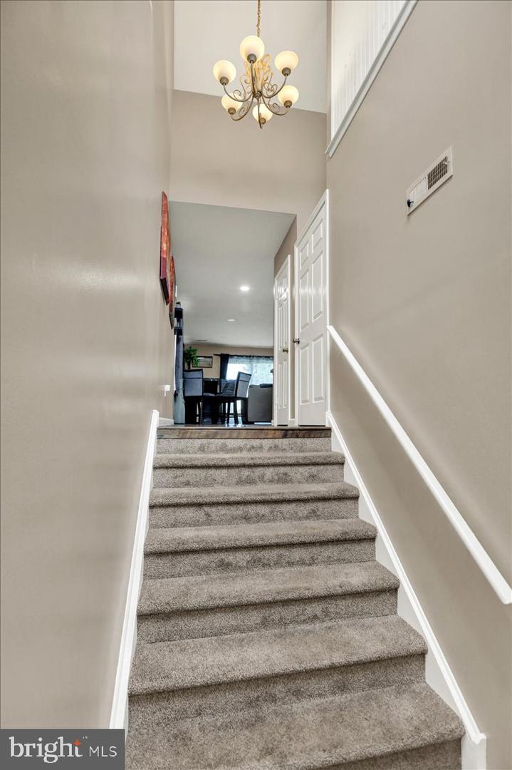 10 Chatham Dr Property Photo 25